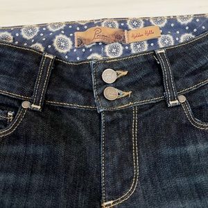 Low Rise, Premium Demin, Paige Jeans, Size:26, 60% Cotten 40% Polyester